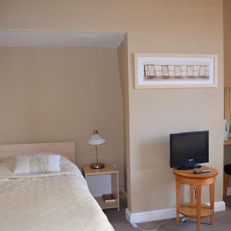 Bed and Breakfast Oak House Bb Олдхам Номер фото